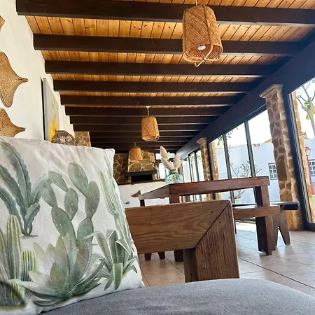 Casa Maida Тетир